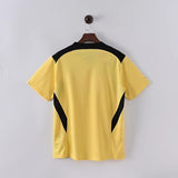 Retro Liverpool FC 2004-2005 away